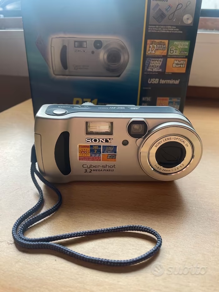 Sony DSC-P71